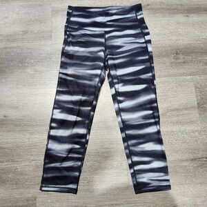XS Athleta Cropped Leggings
